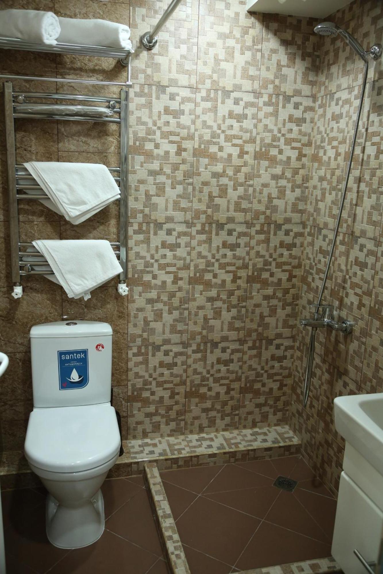 Vell Grey Hotel Martuni Dış mekan fotoğraf
