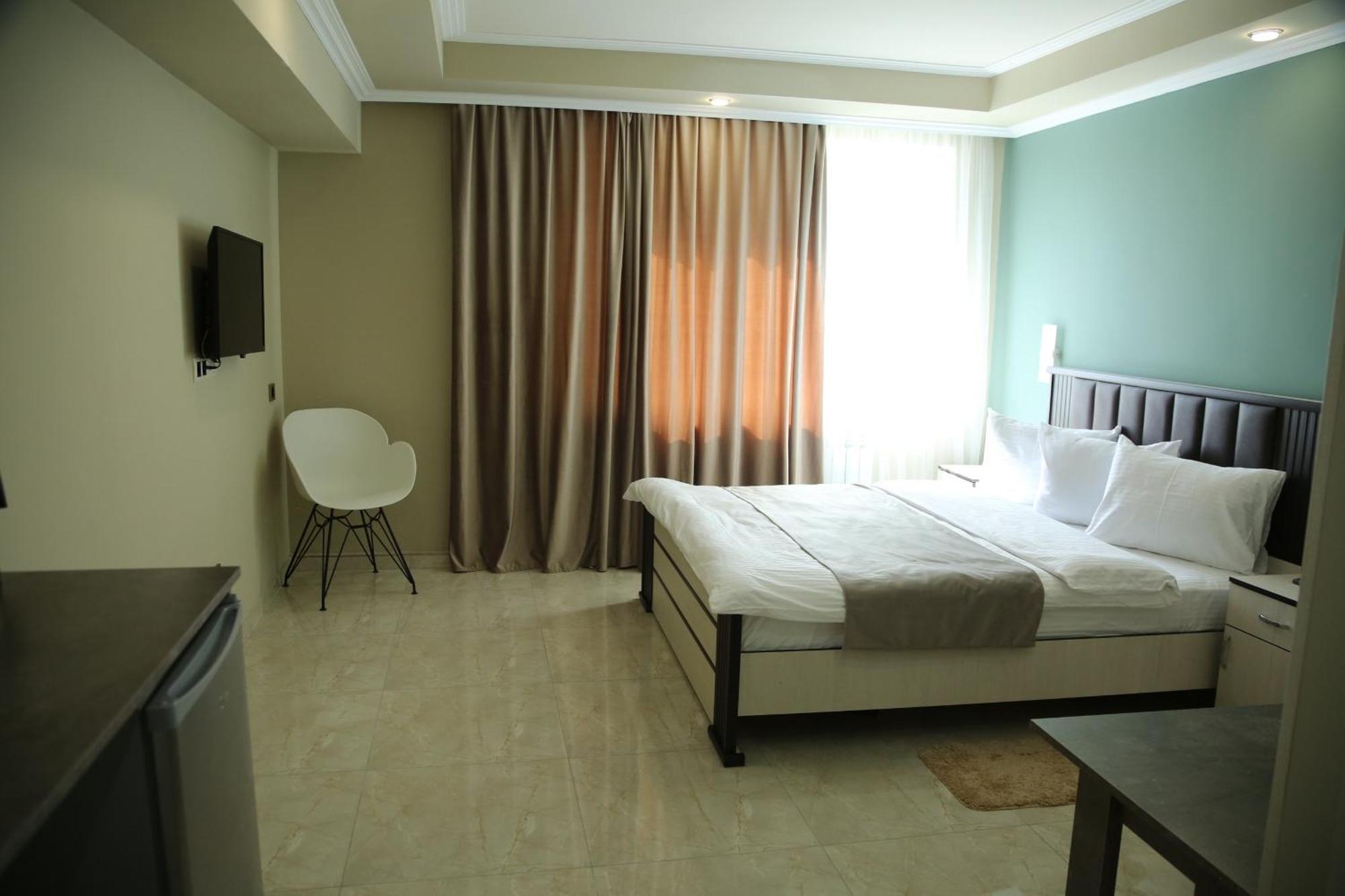 Vell Grey Hotel Martuni Dış mekan fotoğraf