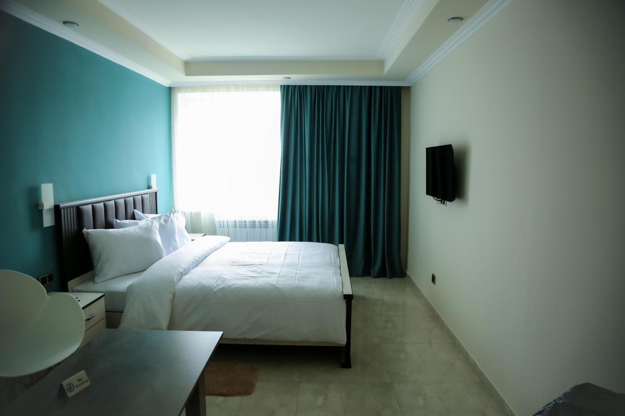 Vell Grey Hotel Martuni Dış mekan fotoğraf